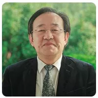 上海宏潤博源學(xué)?？傂ｉL 陳文國